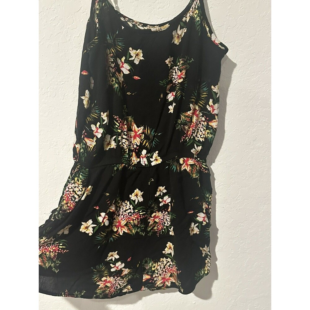 Ambiance Women's Small Floral Print Sleeve-Less 1 Piece Romper Shorts large